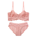 Ensemble de lingerie en dentelle